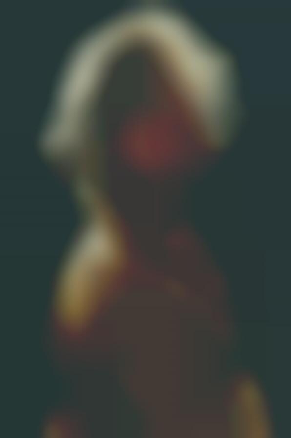 Mussy Androgynous Shoots