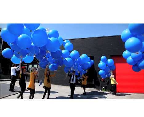 38 Balloon-Filled Photoshoots