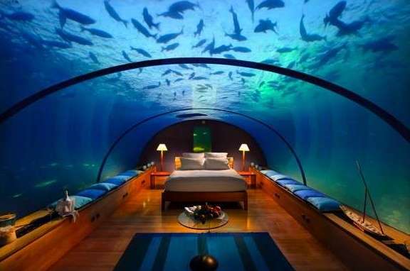 14 Deep Sea Vacation Spots