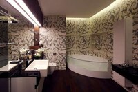 Puzzle-Filled Condos Image 7
