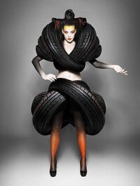 Titillating Tire-Couture Ads Image 2