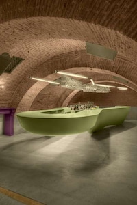 Contemporary Byzantine Clubs Image 3