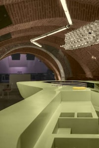 Contemporary Byzantine Clubs Image 5