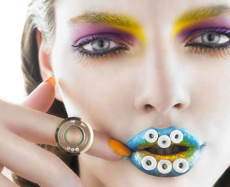 48 Eccentric Lipstick Applications