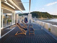 Crystal Clear Glass Homes Image 3