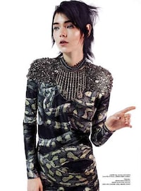 Messily Chopped Hair Editorials Image 3