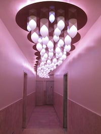 Color-Shifting Lighting Image 4