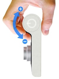 Hassle-Free Photo Takers Image 5
