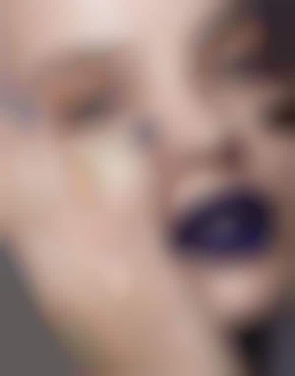 Shimmering Chromatic Cosmetics