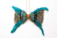 Feathered Bow Tie Accessories Image 5