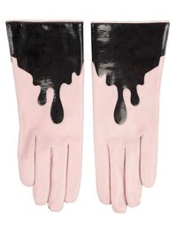 Cartoonish Accessories Image 5