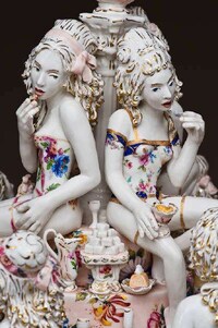 Lascivious ceramic figurines Image 3