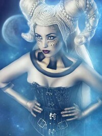 Fanciful Cat-Eye Photography Image 7