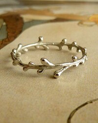 Woodsy Engagement Bands Image 2