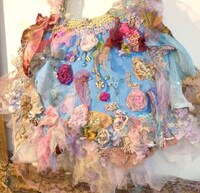 Hippie Baroque Fashion Image 4