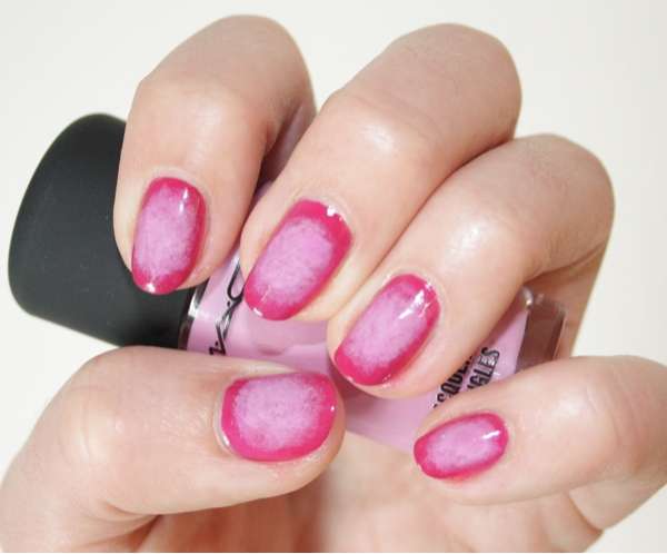 Bordered Gradual Nails