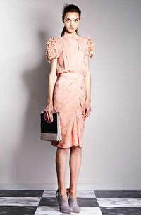 Ribboned Royal Ensembles Image 8