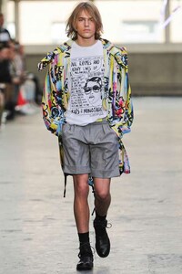 Rainbow-Clad Surfer Styles Image 2