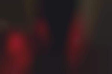 Scarlet Socialite Ads