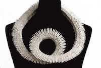 Sinuous Paper Necklaces Image 4