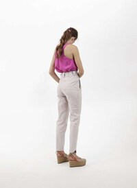 Quaint Summer Fashion Image 3