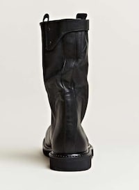Ruggedly Elegant Leather Kicks Image 3