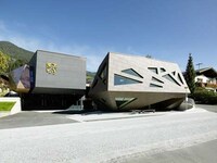 Geometric Gem Structures Image 4
