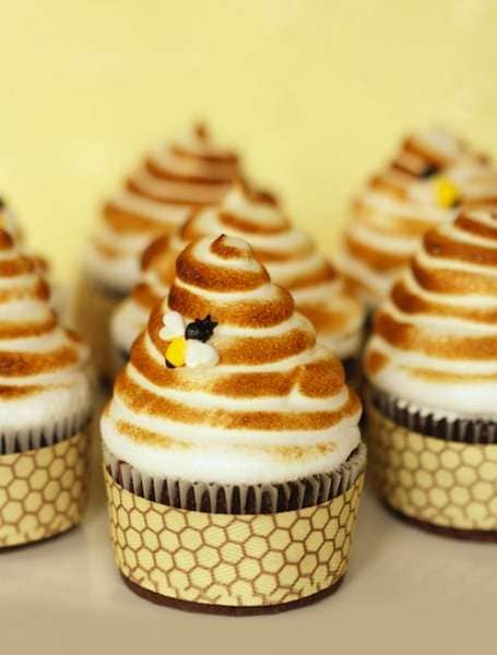 Glorious Golden Hive Cakes