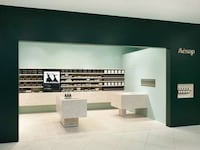 Streamlined Apothecary Shops Image 5