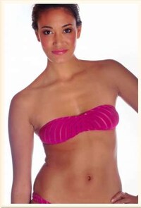 Stylish Eco-Conscious Swimwear Image 7