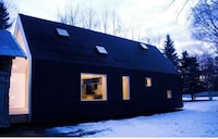 Stunning Simplistic Retreats Image 7