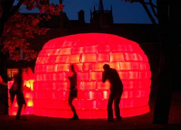 24 Inconspicuous Igloo Edifices