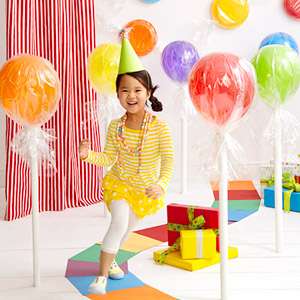 DIY Jumbo Lollipop Decorations