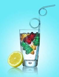 Candy-Inspired Ice Trays Image 2