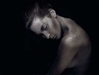 Glitter Dusted Ebony Editorials  Image 4