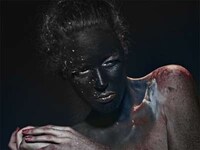 Glitter Dusted Ebony Editorials  Image 6