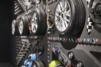 Stylish Auto-Branded Pop-Ups Image 5