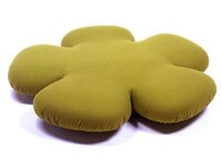 Folding Flower Loungers Image 3