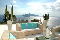 Mod Mediterranean Villas Image 7