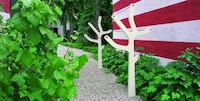 Tree-Like Laundry Racks Image 2