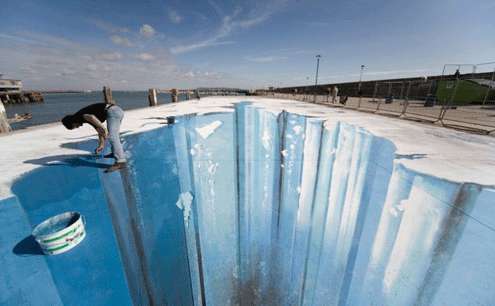 26 Staggering Examples of Chalk Art