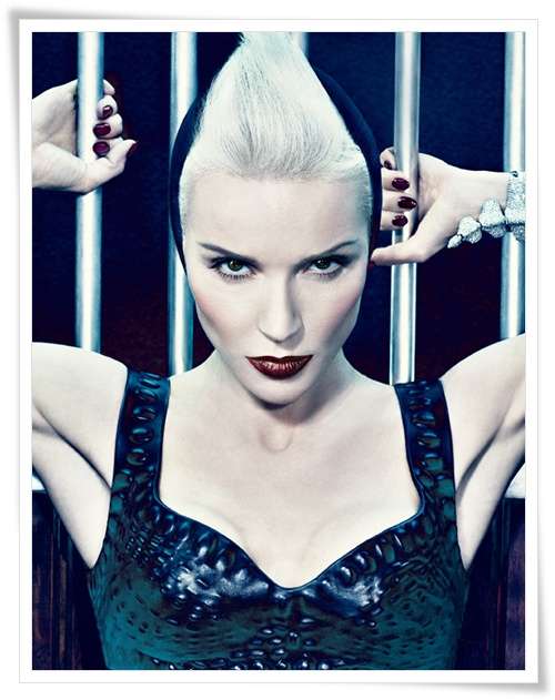 13 Bold Daphne Guinness Editorials