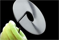 Utilitarian Fruit Peelers Image 2