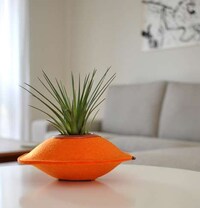 Compact Fuzzy Planters Image 2