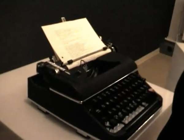 50 Modern Typewriter Comebacks