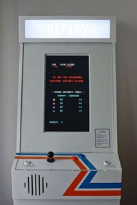 Minimalist Hipster Gaming Machines Image 2