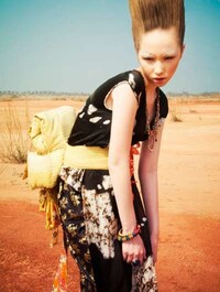 Hair-Raising Desert Captures Image 2