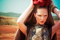 Hair-Raising Desert Captures Image 5