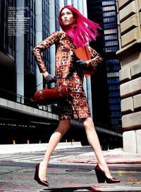 Neon-Haired Workplace Fashion Image 3