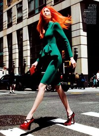 Neon-Haired Workplace Fashion Image 5